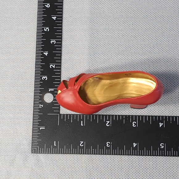Just the Right Shoe By Raine Ravishing Red Mini Ceramic Red‎ Shoe Figurine - Picture 10 of 13